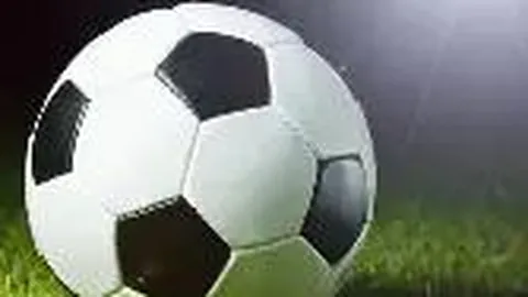 “萨拉赫成全球足坛香饽饽！沙特豪门及美职联球队竞相追逐，但1月转会窗开启，他能顺利加盟吗？”